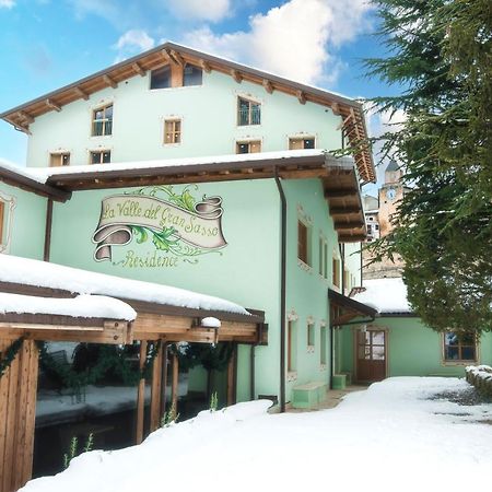 La Valle Del Gran Sasso Assergi Luaran gambar